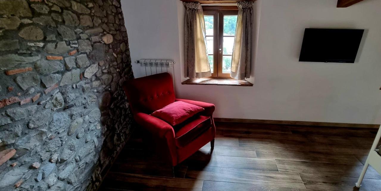 Agriturismo Il Castello Borgo a Mozzano Exterior foto